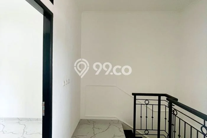 Dijual Rumah 3 Kamar Lokasi Ideal Bagus dan Strategis di Jagakarsa Dijual Rumah 3 Kamar Lokasi Ideal Bagus dan Strategis di Jagakarsa