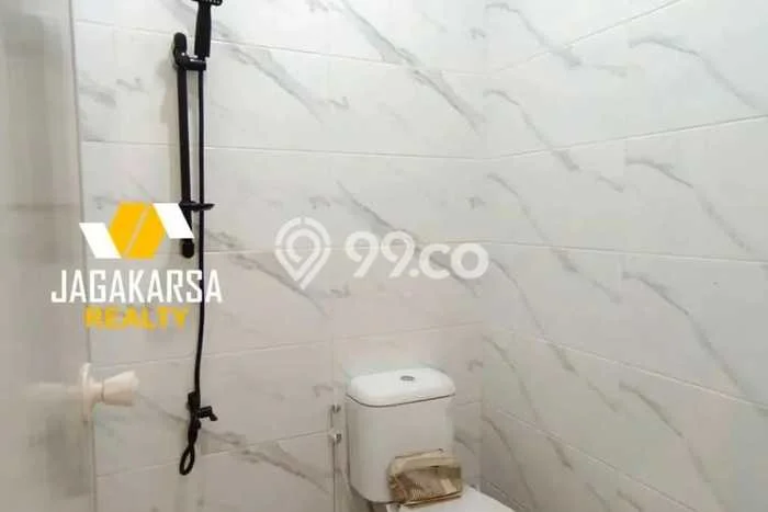Rumah Modern Minimalis 2 KT Siap Huni di Jagakarsa Rumah Modern Minimalis 2 KT Siap Huni di Jagakarsa