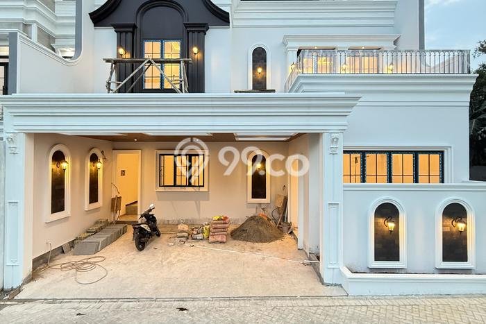 Hunian Mewah Dijual LT 160m2 di Cilandak, Jakarta Selatan Hunian Mewah Dijual LT 160m2 di Cilandak, Jakarta Selatan