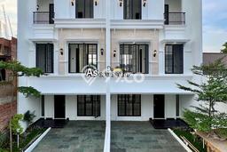 Hot Offer Hunian Mewah Ideal dan Luas di Pancoran, Jakarta Selatan Hot Offer Hunian Mewah Ideal dan Luas di Pancoran, Jakarta Selatan