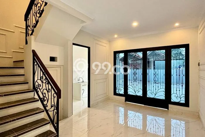 Rumah Strategis Minimalis Lb 130m2 di Pasar Minggu, Jakarta Selatan Rumah Strategis Minimalis Lb 130m2 di Pasar Minggu, Jakarta Selatan