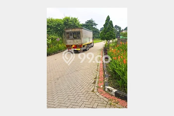 Gudang Favorit Dijual di Cibinong Bogor Kawasan Pusat Bisnis Gudang Favorit Dijual di Cibinong Bogor Kawasan Pusat Bisnis