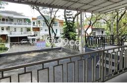 Ready to Use! Luxury House LT 500m2 Desain Modern di Sentul City Ready to Use! Luxury House LT 500m2 Desain Modern di Sentul City