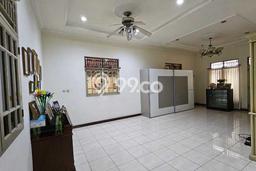 Siap Huni Rumah Mewah 3 Kamar di Grogol Petamburan Dekat ke Mana Pun Siap Huni Rumah Mewah 3 Kamar di Grogol Petamburan Dekat ke Mana Pun