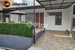 Rumah Modern Cantik 4 KT Siap Huni di Lippo Cikarang Rumah Modern Cantik 4 KT Siap Huni di Lippo Cikarang