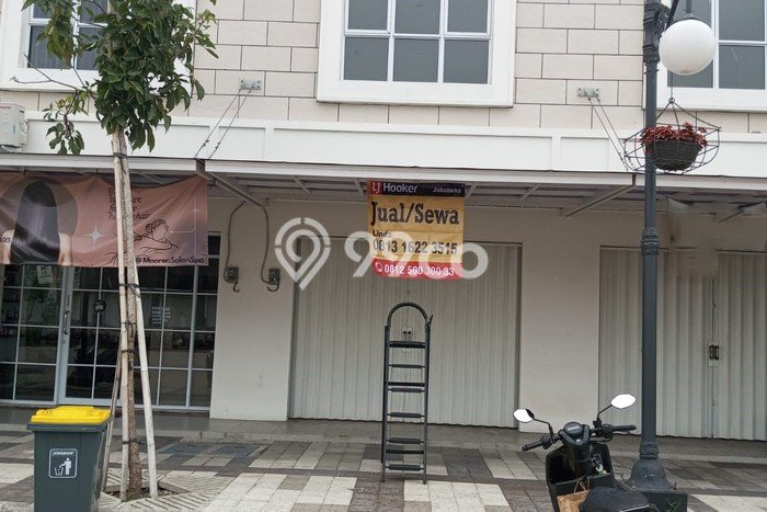 LOKASI PREMIUM! Ruko Kawasan Usaha di Jababeka, Luas 80m², Siap Operasional LOKASI PREMIUM! Ruko Kawasan Usaha di Jababeka, Luas 80m², Siap Operasional