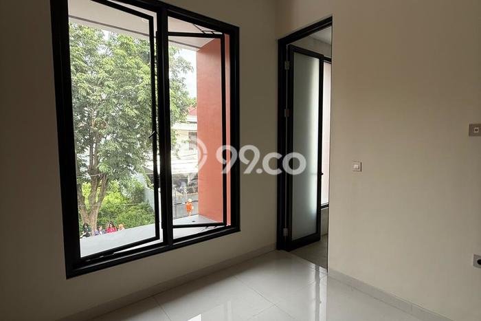 Rumah Modern 3 KT di Surabaya Kota Surabaya Rumah Modern 3 KT di Surabaya Kota Surabaya