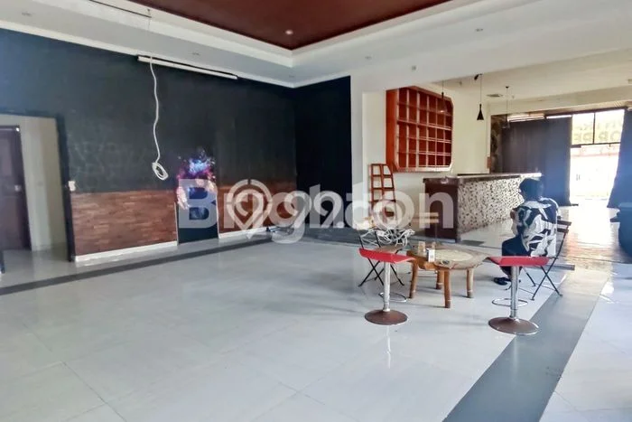 Komersial Kawasan Kerobokan, Luas 250m², For Rent, Pusat Bisnis, Siap Operasional Komersial Kawasan Kerobokan, Luas 250m², For Rent, Pusat Bisnis, Siap Operasional