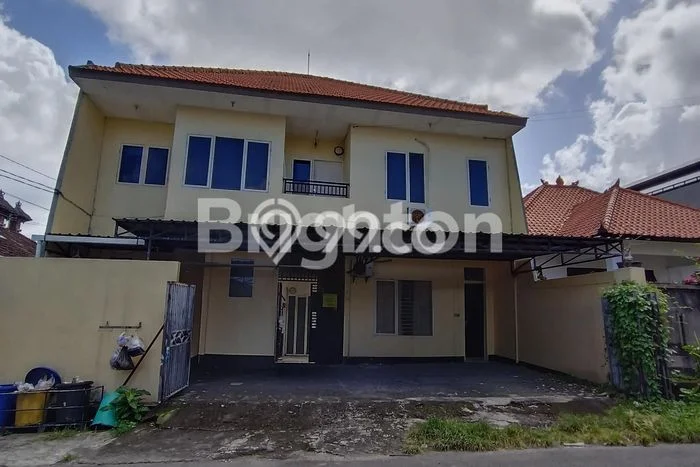 Rumah Sewa Denpasar LT 240m2 LB 200m2 Kawasan Ubung Rumah Sewa Denpasar LT 240m2 LB 200m2 Kawasan Ubung