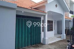 Disewakan! Rumah 3 Kamar Tidur &
2 Kamar Mandi di Kerobokan Kelod, Badung Disewakan! Rumah 3 Kamar Tidur &
2 Kamar Mandi di Kerobokan Kelod, Badung