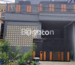 Dijual Cepat Rumah Bagus Siap Huni LB 210m2 di Bekasi Utara, Bekasi Dijual Cepat Rumah Bagus Siap Huni LB 210m2 di Bekasi Utara, Bekasi