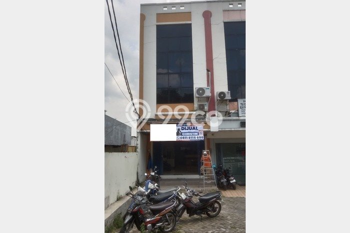 Ruko Bagus LT 64m2 LB 191m2 Dijual di Wiyung Surabaya Ruko Bagus LT 64m2 LB 191m2 Dijual di Wiyung Surabaya