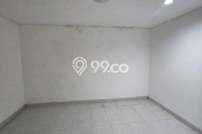 Disewakan! Rumah 4 Kamar Tidur &
4 Kamar Mandi di Alam Sutera, Tangerang Disewakan! Rumah 4 Kamar Tidur &
4 Kamar Mandi di Alam Sutera, Tangerang