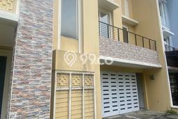 Dijual Rumah Luas Elegan Dengan View Cantik di Alam Sutera, Tangerang Dijual Rumah Luas Elegan Dengan View Cantik di Alam Sutera, Tangerang