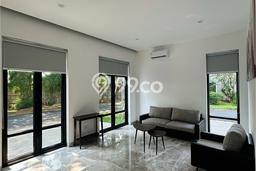 Rumah Mewah LB 720m2 Siap Huni Desain Elegan di Alam Sutera, Tangerang Rumah Mewah LB 720m2 Siap Huni Desain Elegan di Alam Sutera, Tangerang