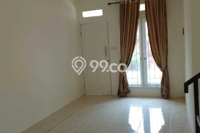 Jual Rumah Bagus Siap Huni LB 68m2 di BSD, Tangerang Selatan Jual Rumah Bagus Siap Huni LB 68m2 di BSD, Tangerang Selatan