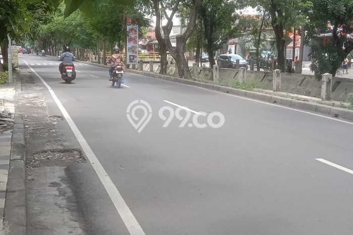 Ruko Bagus LT 64m2 LB 191m2 Dijual di Wiyung Surabaya Ruko Bagus LT 64m2 LB 191m2 Dijual di Wiyung Surabaya