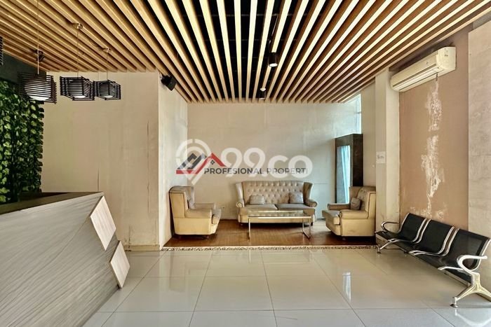 Unit Kantor Dijual di Jakarta Selatan LT 475m2 & LB 1110m2 Unit Kantor Dijual di Jakarta Selatan LT 475m2 & LB 1110m2