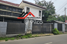 Rumah Mewah Siap Huni LT 308m2 di Ciputat, Tangerang Selatan Rumah Mewah Siap Huni LT 308m2 di Ciputat, Tangerang Selatan