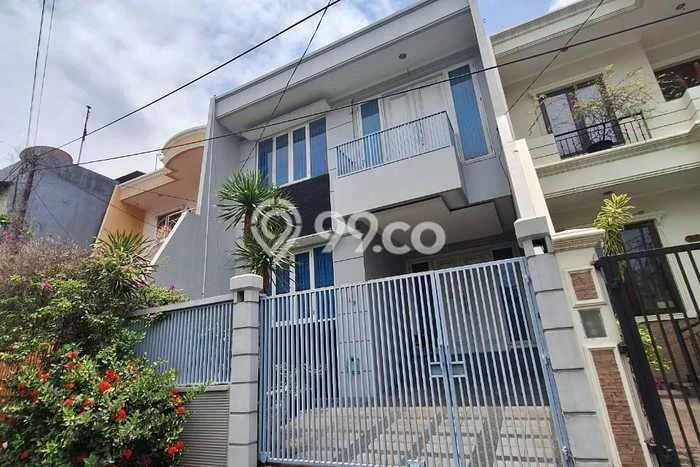 Rumah Elit Modern Siap Huni di Tubagus Angke Jakarta Barat Rumah Elit Modern Siap Huni di Tubagus Angke Jakarta Barat