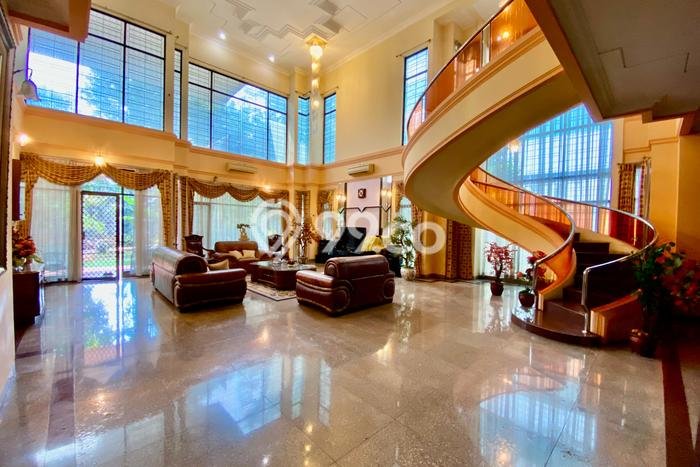 Kavling Tanah untuk Dijual di Arjuna Utara, Jakarta Barat, Luas 1572m2 Kavling Tanah untuk Dijual di Arjuna Utara, Jakarta Barat, Luas 1572m2