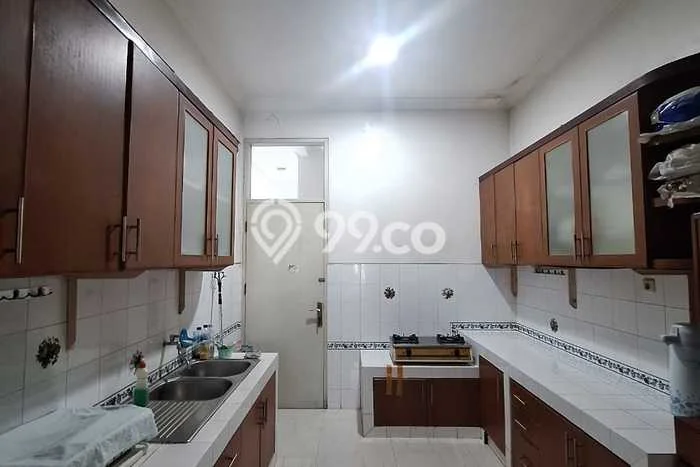 Rumah Elit Modern Siap Huni di Tubagus Angke Jakarta Barat Rumah Elit Modern Siap Huni di Tubagus Angke Jakarta Barat