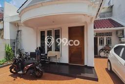 Rumah Elit Modern Siap Huni di Taman Surya Jakarta Barat Rumah Elit Modern Siap Huni di Taman Surya Jakarta Barat