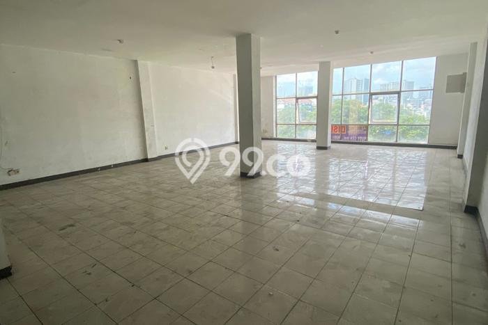 Disewakan Ruko di Kawasan Ramai Cideng Luas 450m2 Disewakan Ruko di Kawasan Ramai Cideng Luas 450m2