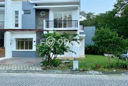 Jual Rumah Luas Megah Dengan View Eksklusif di Puri Mansion, Jakarta Barat Jual Rumah Luas Megah Dengan View Eksklusif di Puri Mansion, Jakarta Barat