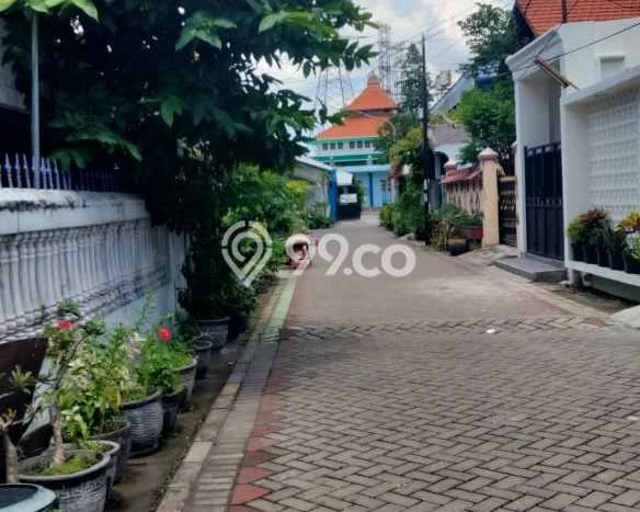 Rumah Modern 5 KT di Tidar Surabaya Unfurnished Rumah Modern 5 KT di Tidar Surabaya Unfurnished