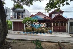 Hot Offer Hunian Mewah Ideal dan Luas di Waru, Sidoarjo Hot Offer Hunian Mewah Ideal dan Luas di Waru, Sidoarjo