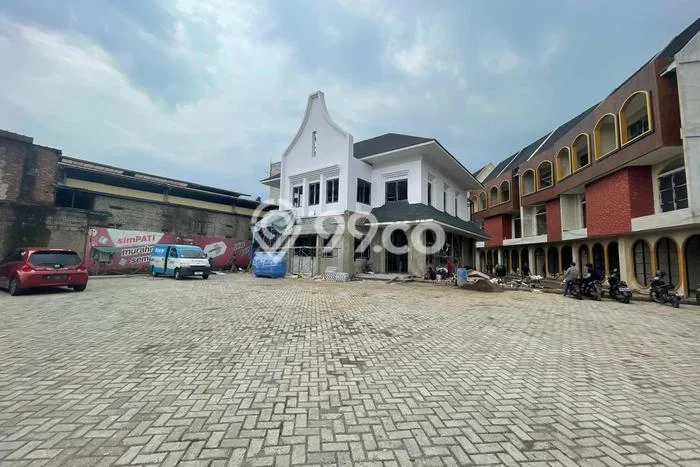 Ruko Dijual di Prime Area Bandung Luas 285m2 Ruko Dijual di Prime Area Bandung Luas 285m2