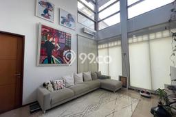 Jual Rumah Mewah Megah Dengan View Eksklusif di Setiabudi, Bandung Jual Rumah Mewah Megah Dengan View Eksklusif di Setiabudi, Bandung