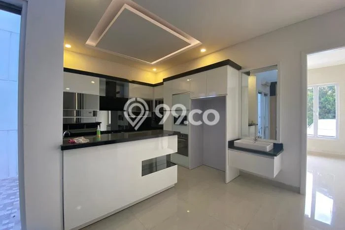 Dijual Rumah Luas Megah Dengan View Eksklusif di Tanjung Merdeka, Makassar Dijual Rumah Luas Megah Dengan View Eksklusif di Tanjung Merdeka, Makassar