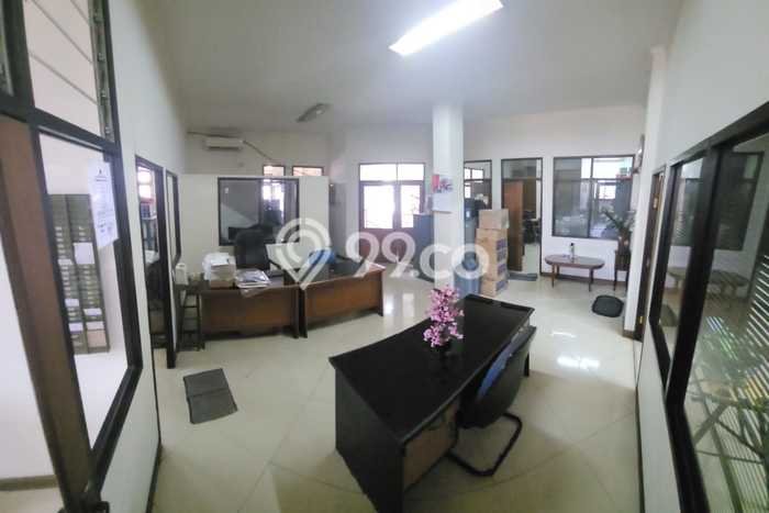 Kantor Bagus Dijual LB 644m2 Lokasi Strategis Jakarta Timur Area Cocok untuk Berbisnis Kantor Bagus Dijual LB 644m2 Lokasi Strategis Jakarta Timur Area Cocok untuk Berbisnis