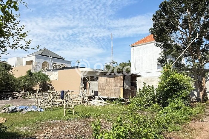 PROSPEKTIF! Tanah Kawasan Kutuh, Luas 100m², Lokasi Strategis PROSPEKTIF! Tanah Kawasan Kutuh, Luas 100m², Lokasi Strategis