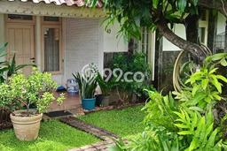 Ready to Use! Luxury House LT 416m2 Desain Modern di Cipete Ready to Use! Luxury House LT 416m2 Desain Modern di Cipete