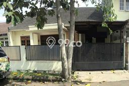 HARGA SPESIAL! Rumah kawasan Lebak Bulus, Akses ke Pusat Kota, 2 KM, LT 170m² LB 120m² HARGA SPESIAL! Rumah kawasan Lebak Bulus, Akses ke Pusat Kota, 2 KM, LT 170m² LB 120m²