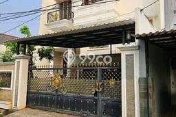 Dijual Rumah Premium dengan Fasilitas Sekitar Komplit di Kebayoran Lama, Jakarta Selatan Dijual Rumah Premium dengan Fasilitas Sekitar Komplit di Kebayoran Lama, Jakarta Selatan