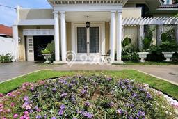Jual Rumah Luas Elegan Dengan View Cantik di Permata Hijau, Jakarta Selatan Jual Rumah Luas Elegan Dengan View Cantik di Permata Hijau, Jakarta Selatan