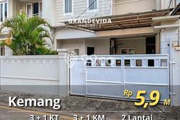 For Sale! Luxury House LT 230m2 Desain Elegan di Kemang For Sale! Luxury House LT 230m2 Desain Elegan di Kemang