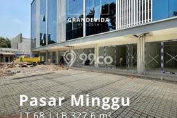 Ruko Area Bisnis di Pasar Minggu, Luas 327m2m², Jalan Raya Ruko Area Bisnis di Pasar Minggu, Luas 327m2m², Jalan Raya