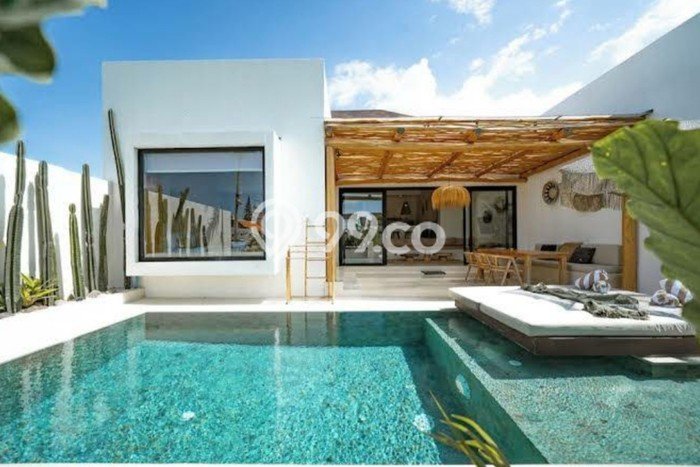 HOT DEAL! Vila di Canggu, Area 99m², Lokasi Strategis HOT DEAL! Vila di Canggu, Area 99m², Lokasi Strategis