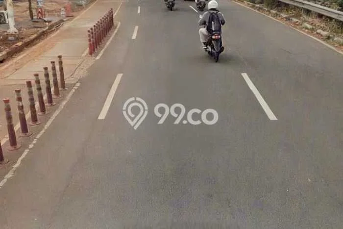 Tanah Disewa di Kebayoran Lama Jakarta Selatan dengan Luas 300m2 Tanah Disewa di Kebayoran Lama Jakarta Selatan dengan Luas 300m2