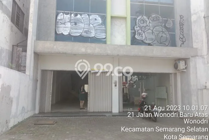 Disewakan Ruko di Semarang Selatan Semarang LT 150m2, LB 225m2 Disewakan Ruko di Semarang Selatan Semarang LT 150m2, LB 225m2