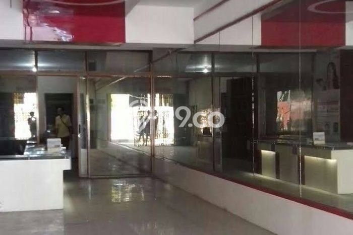 SPECIAL PROPERTY! Rumah area Semarang Timur, LT 159m² Bangunan 318m² SPECIAL PROPERTY! Rumah area Semarang Timur, LT 159m² Bangunan 318m²