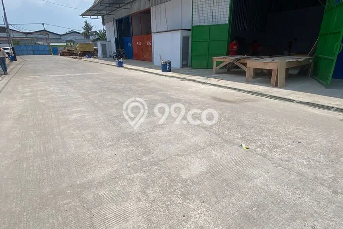 FOR RENT! Gudang di Kapuk Kamal Cocok untuk Bisnis 180m2 FOR RENT! Gudang di Kapuk Kamal Cocok untuk Bisnis 180m2
