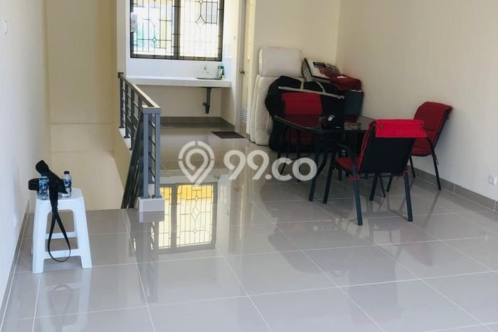 Ruko Dijual di Tangerang LT 63m2 & LB 72m2 Lokasi Terbaik! Ruko Dijual di Tangerang LT 63m2 & LB 72m2 Lokasi Terbaik!