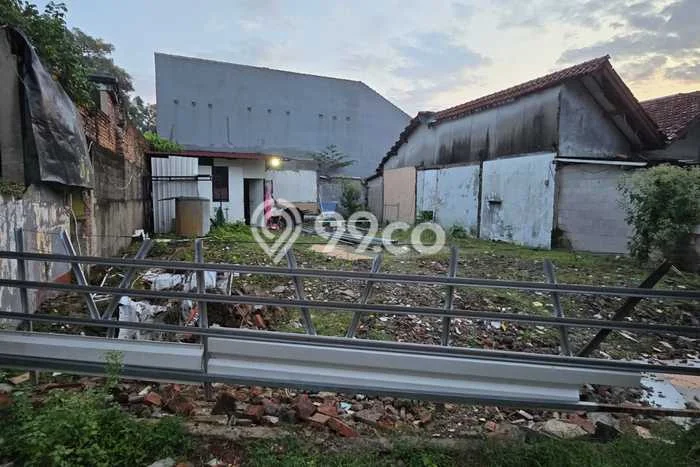 Tanah Dijual Area Strategis di Lebak Bulus Jakarta Selatan 209m2 Tanah Dijual Area Strategis di Lebak Bulus Jakarta Selatan 209m2