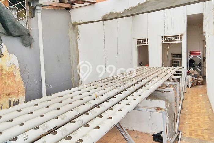 Untuk Dijual Ruko di Ciputat Tangerang Selatan LT 101m2 / LB 256m2 Untuk Dijual Ruko di Ciputat Tangerang Selatan LT 101m2 / LB 256m2
